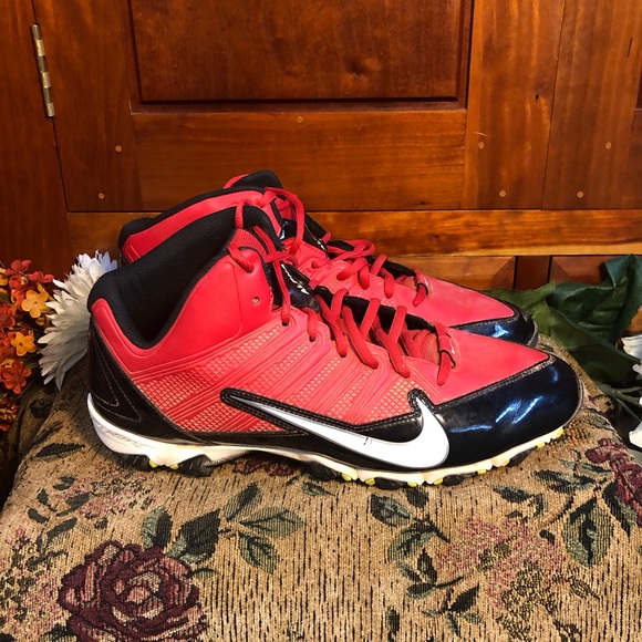 Nike Alpha Skark Fastflex Football Cleats - Picture 2 of 8